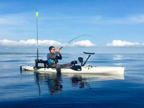 Técnica y experiencia de pesca desde un kayak normal