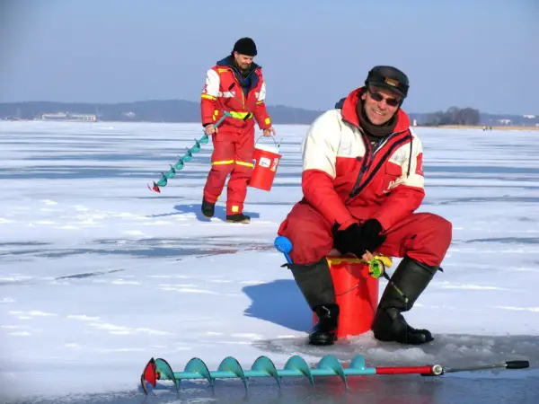 Cómo empezar a pescar en hielo