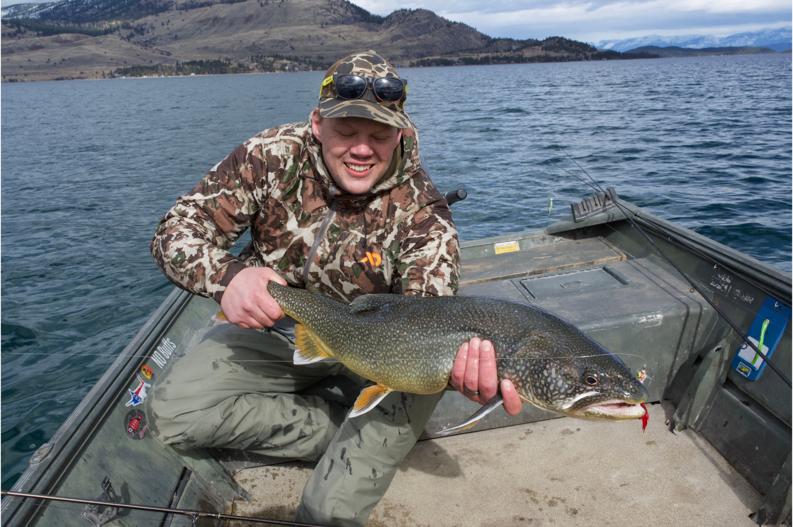 Consejos para la pesca de truchas de lago en primavera