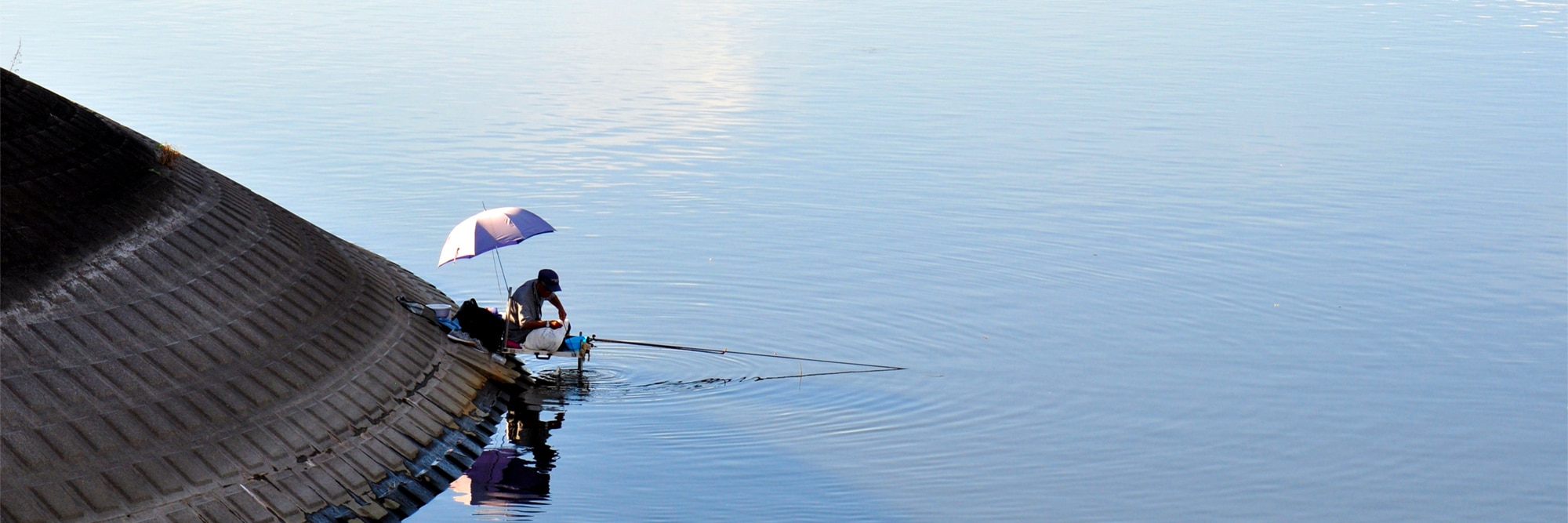 El mejor paraguas de pesca revisado y comparado 2022 Guía del comprador