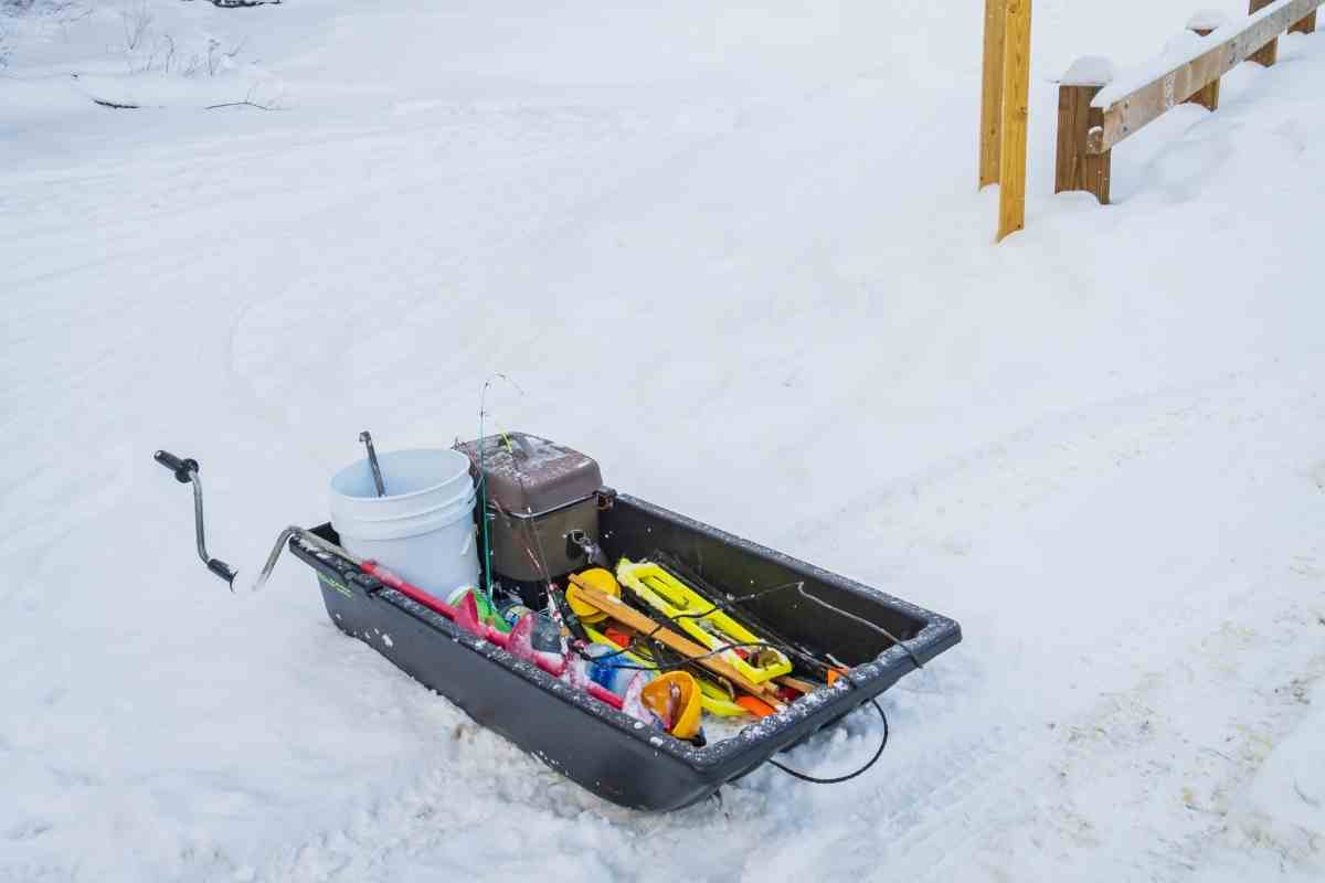 Qué buscar a la hora de elegir un trineo de pesca en hielo