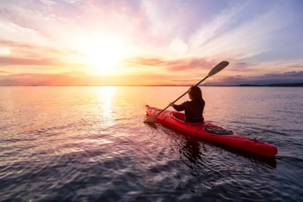 Configuración de kayak de pesca 101: Guía para principiantes